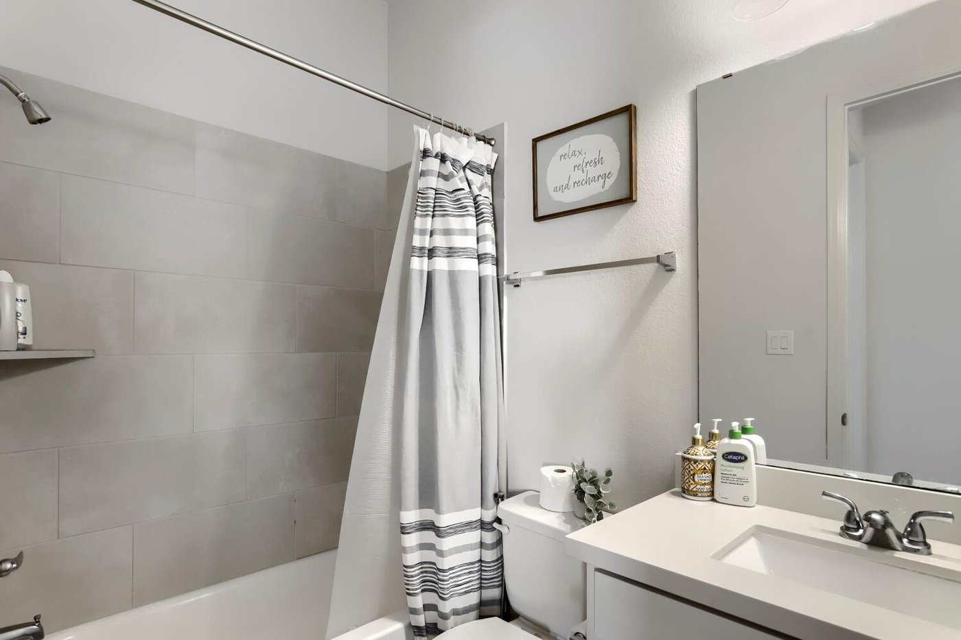 Bathroom 2 at 20431 Yearling Pasture Ln, Tomball