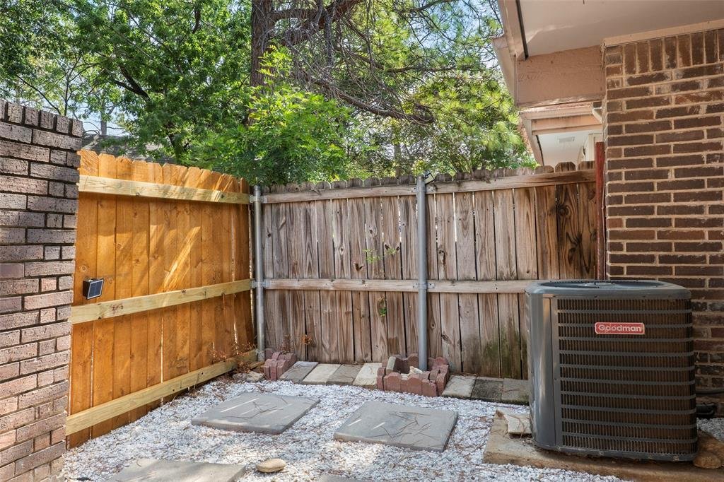 Patio 3 at 4414 Westminster Dr, Irving