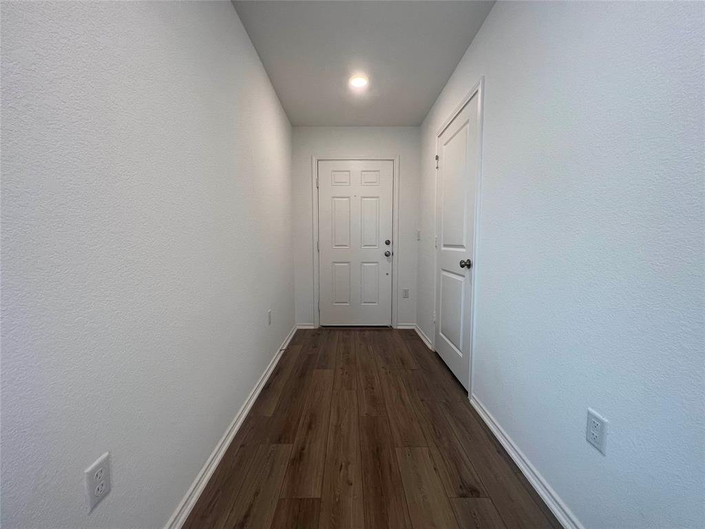 Entry foyer at 7224 Spotted Leaf Way in Del Valle